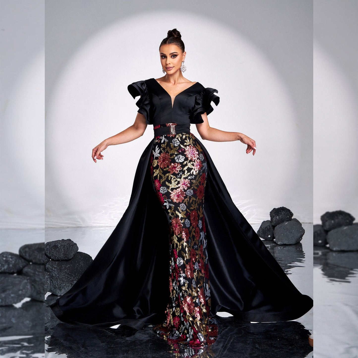 Slim Fit Sheath Elegant Sequined Fishtail Evening Dress